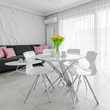 Sandy Apartment Deluxe Horyzont เมียนซิดดรอแย ภายนอก รูปภาพ